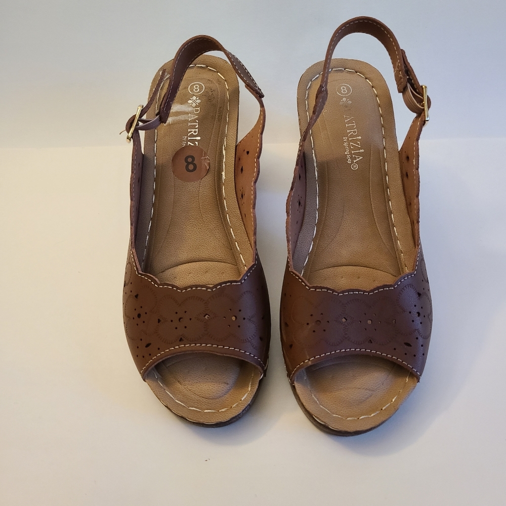 Patrizia Brown Chunky Healed Sandals, Women's sz 8